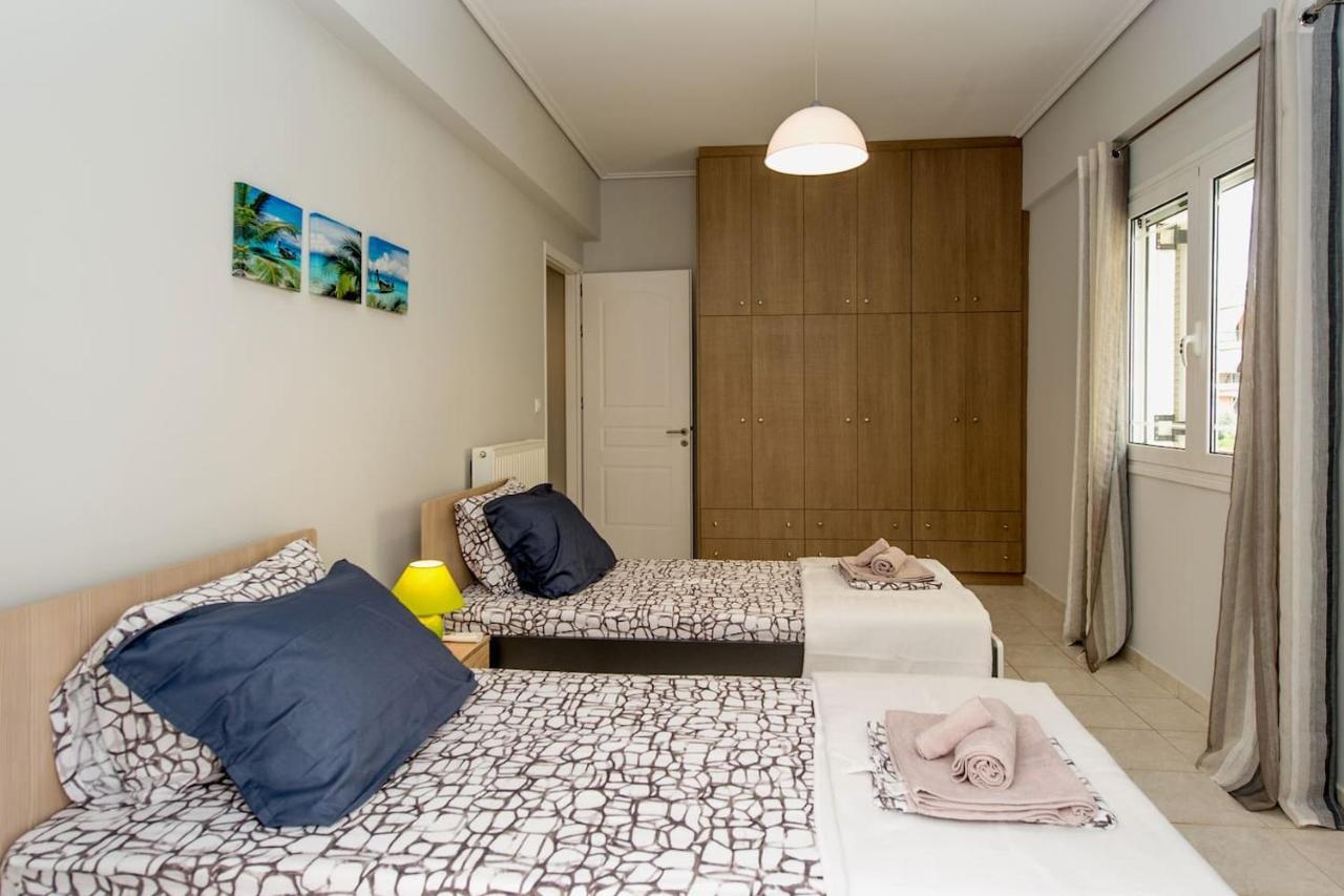 Thano's Stylish Flat Just 150m To The Appartement Faraí