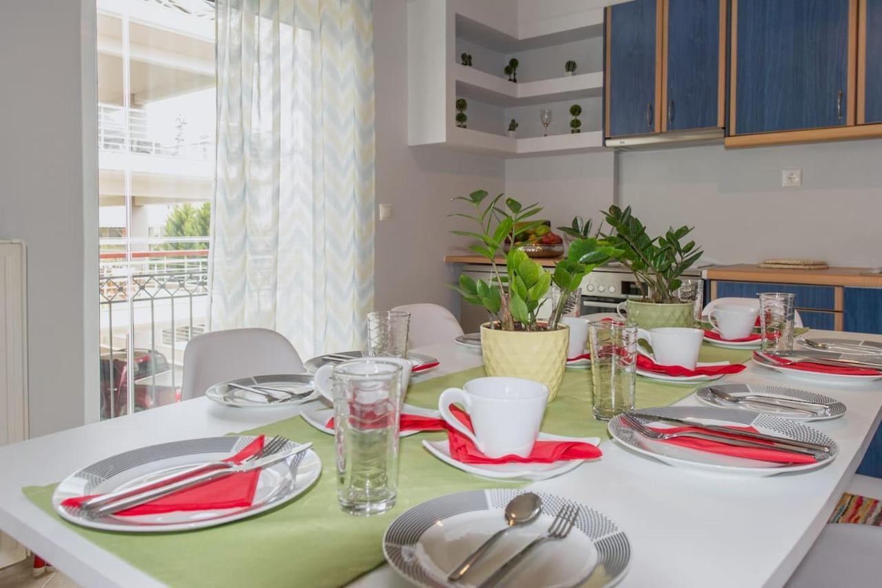 Thano's Stylish Flat Just 150m To The *